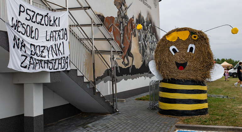 Dożynki Powiatu Mieleckiego 2025: Święto Plonów w Przecławiu