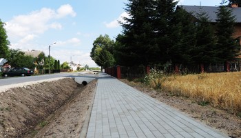 Kolejne chodniki w gminie Czermin
